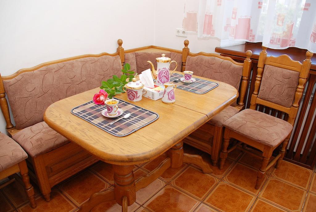 Rentday Apartments - Kiev Eksteriør billede